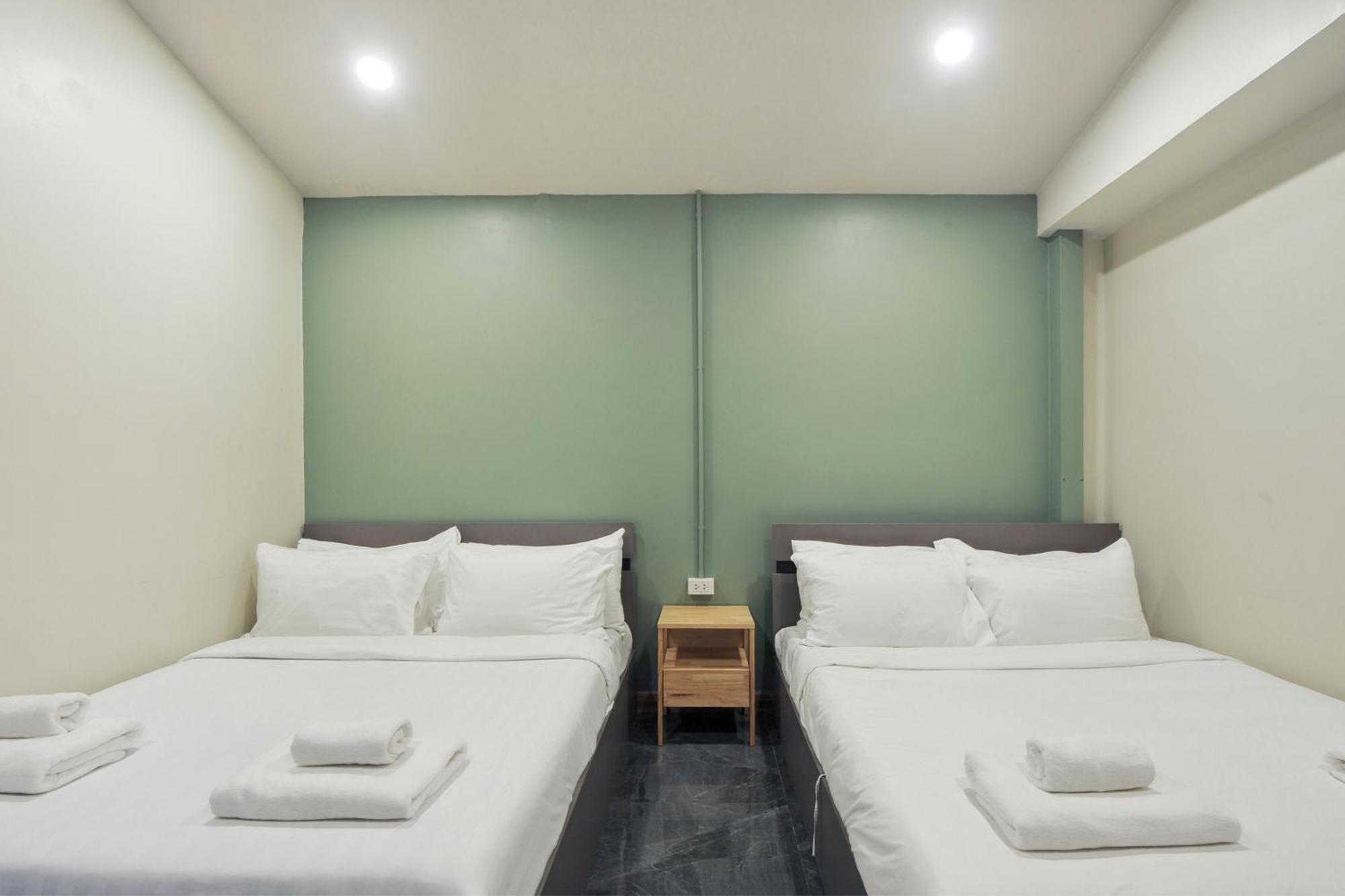 Ployburi Boutique Hotel Chanthaburi Exteriör bild