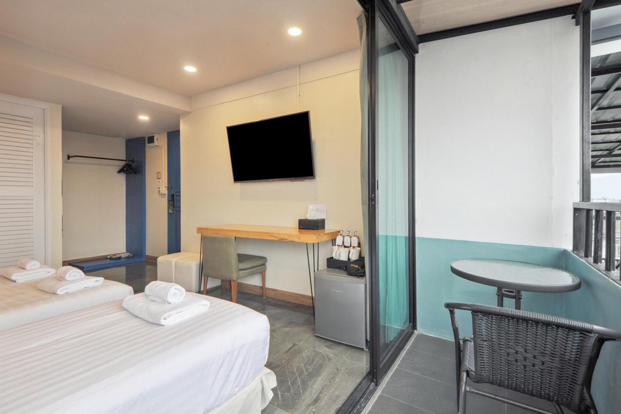Ployburi Boutique Hotel Chanthaburi Exteriör bild