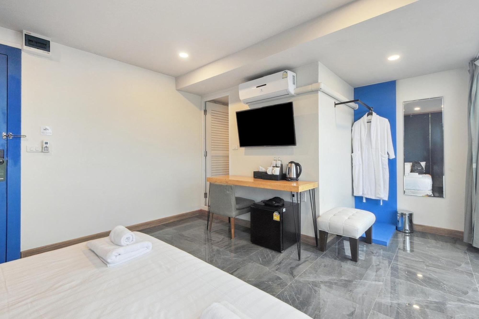 Ployburi Boutique Hotel Chanthaburi Exteriör bild