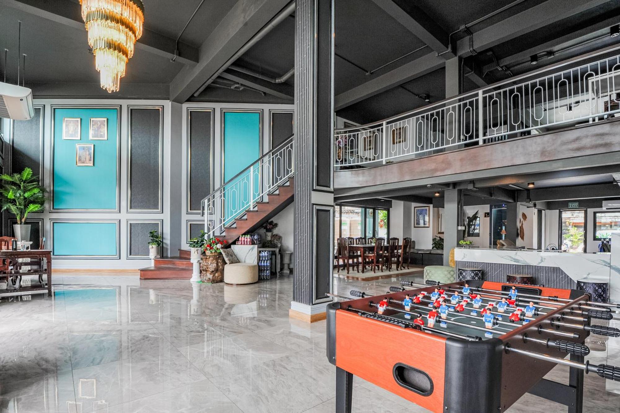 Ployburi Boutique Hotel Chanthaburi Exteriör bild